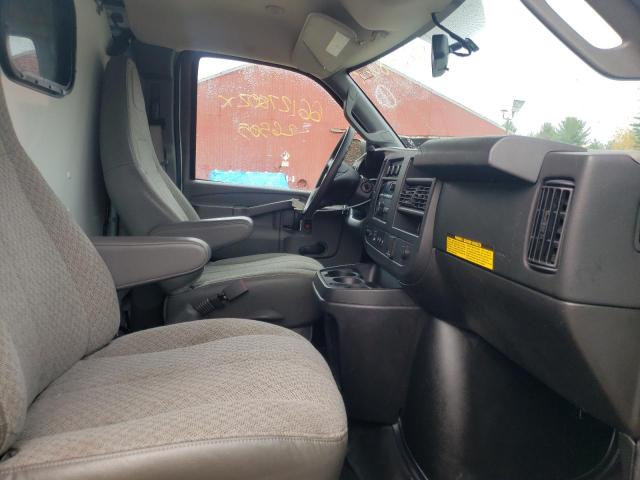 Photo 5 from auction – 2018 CHEVROLET EXPRESS G2 with VIN 1GCWGAFP1J1286730