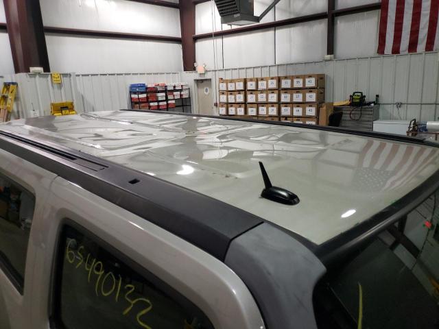 Photo 9 from auction – 2007 HUMMER H3 with VIN 5GTDN13E678218545