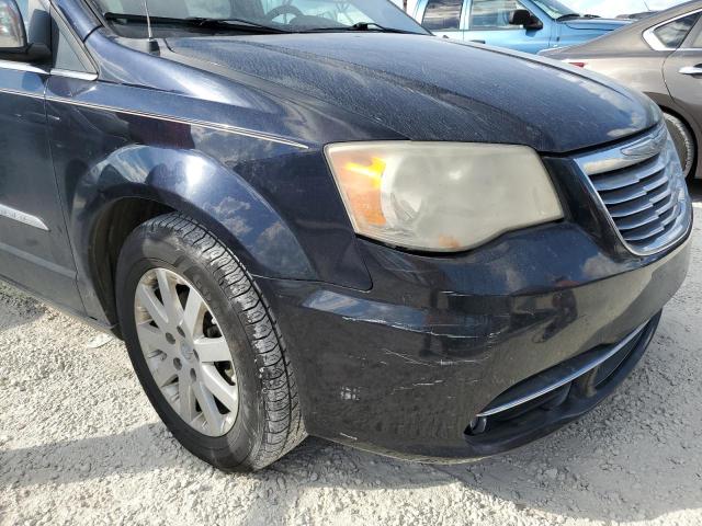 Photo 9 from auction – 2011 CHRYSLER TOWN & COU with VIN 2A4RR8DG3BR630634
