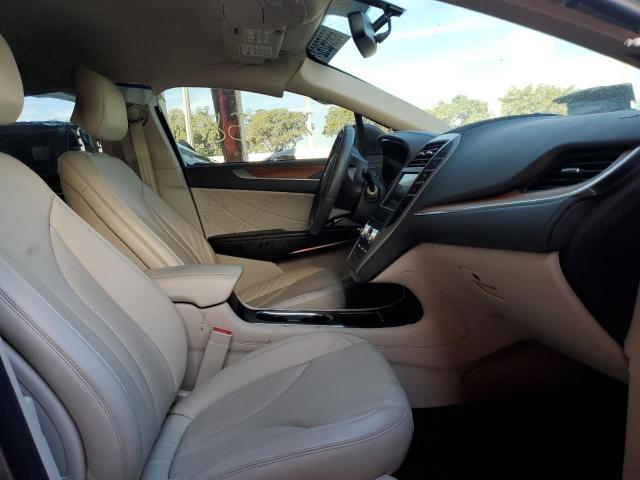 Photo 5 from auction – 2019 LINCOLN MKC SELECT with VIN 5LMCJ2C90KUL33707