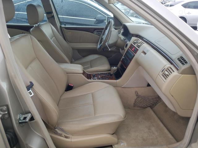 Photo 5 from auction – 1999 MERCEDES-BENZ E 320 with VIN WDBJF65H2XA945135