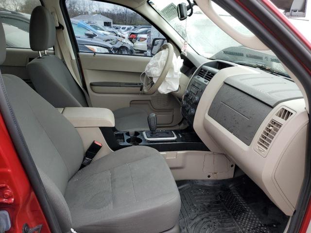 Photo 5 from auction – 2011 FORD ESCAPE XLS with VIN 1FMCU0C77BKB52113