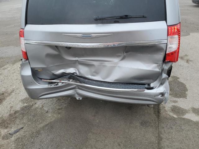 Photo 9 from auction – 2016 CHRYSLER TOWN AND C with VIN 2C4RC1BG4GR220983