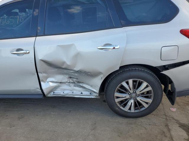 Photo 9 from auction – 2017 NISSAN PATHFINDER with VIN 5N1DR2MN9HC619212