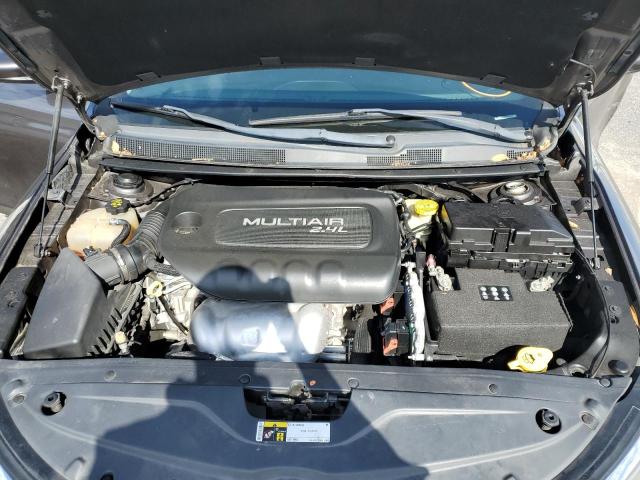 Photo 7 from auction – 2015 CHRYSLER 200 LIMITE with VIN 1C3CCCAB2FN598596