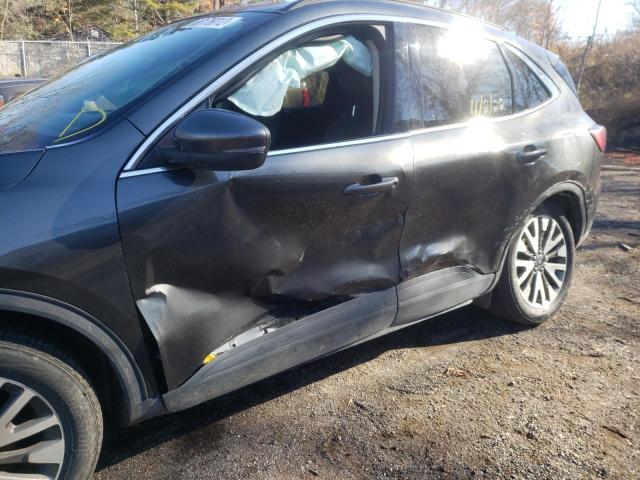 Photo 9 from auction – 2020 FORD ESCAPE TIT with VIN 1FMCU9J98LUA03336