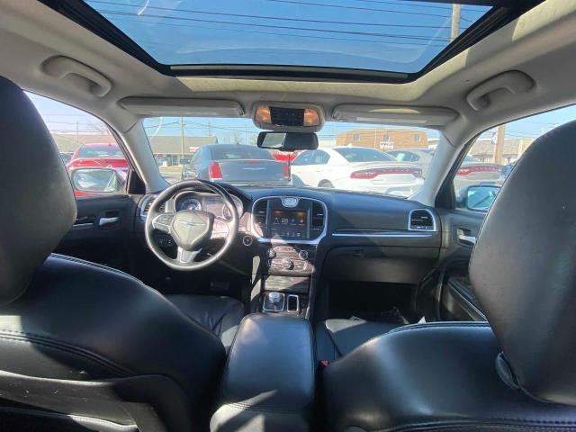 Photo 9 from auction – 2016 CHRYSLER 300 LIMITE with VIN 2C3CCAAG3GH170627