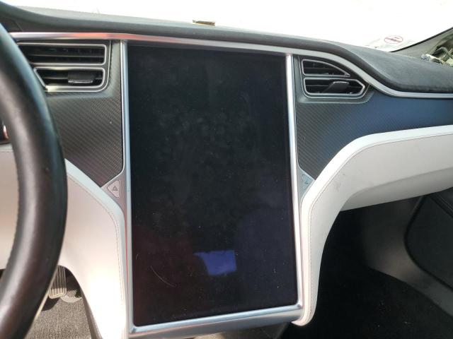 Photo 8 from auction – 2017 TESLA MODEL S with VIN 5YJSA1E27HF194609