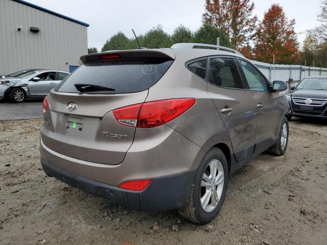 Photo 4 from auction – 2011 HYUNDAI TUCSON GLS with VIN KM8JU3AC1BU257310