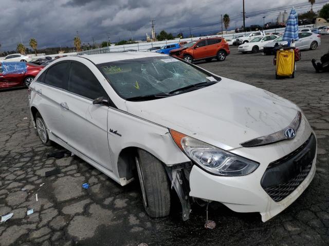 HYUNDAI SONATA HYB 2013 with VIN KMHEC4A45DA093180 - Photo from auction