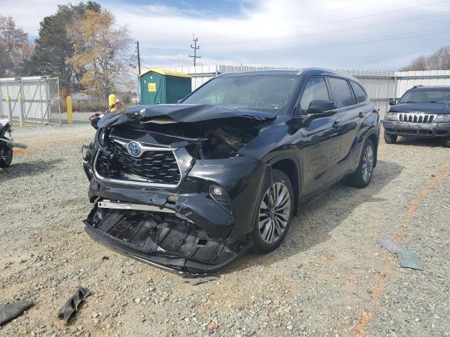 Photo 2 from auction – 2021 TOYOTA HIGHLANDER with VIN 5TDEBRCH3MS015066