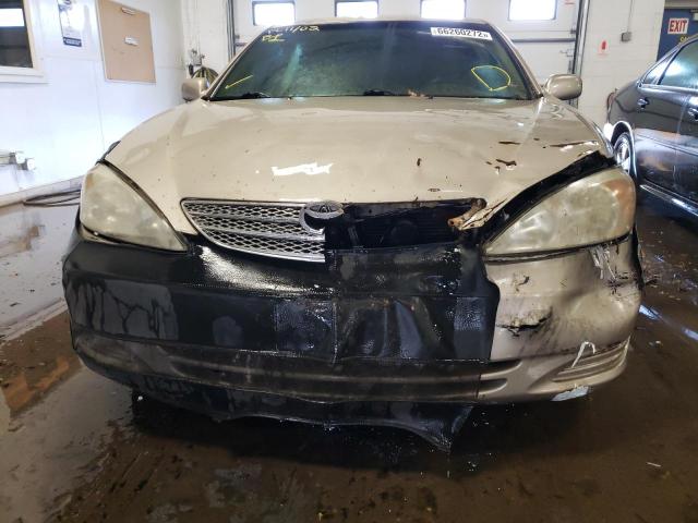 Photo 9 from auction – 2002 TOYOTA CAMRY LE with VIN 4T1BF30K42U030281