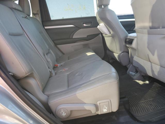 Photo 6 from auction – 2014 TOYOTA HIGHLANDER with VIN 5TDJKRFH6ES052849