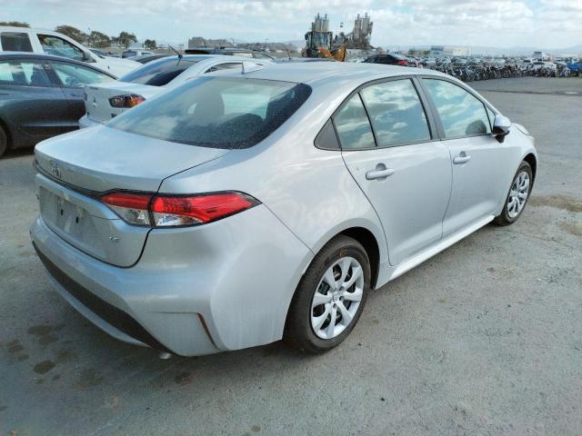Photo 4 from auction – 2022 TOYOTA COROLLA LE with VIN 5YFEPMAE1NP305846