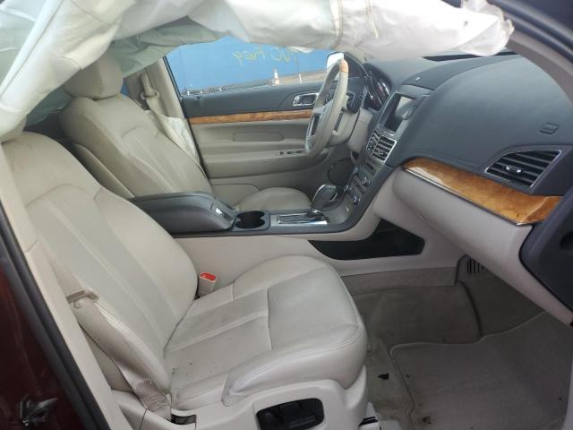 Foto 5 de la subasta – 2011 LINCOLN MKT con VIN 2LMHJ5AR1BBJ54132