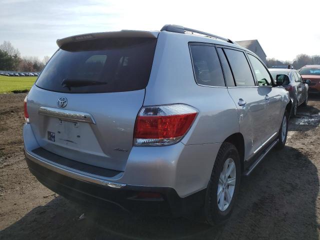 Photo 4 from auction – 2013 TOYOTA HIGHLANDER with VIN 5TDBK3EHXDS206741