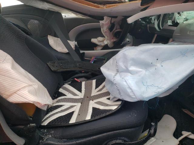 Photo 5 from auction – 2004 MINI COOPER with VIN WMWRC33414TC51368