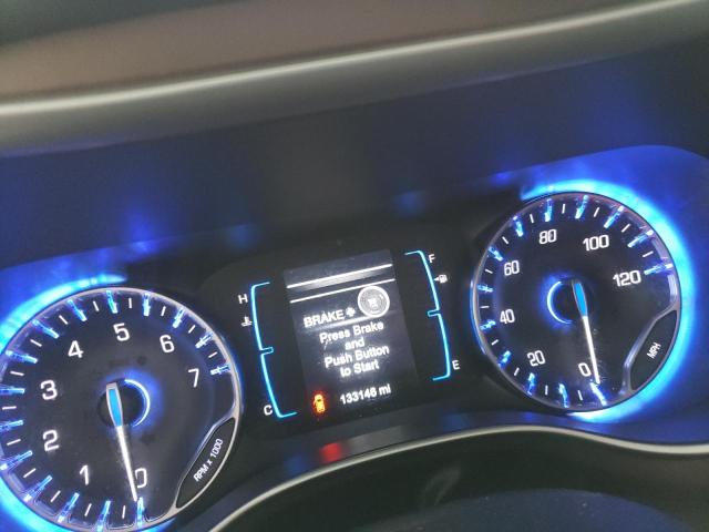 Photo 8 from auction – 2017 CHRYSLER PACIFICA L with VIN 2C4RC1CG6HR663958