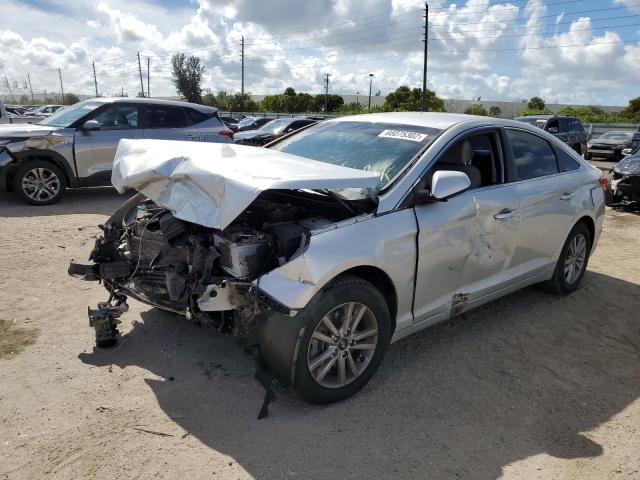 Photo 2 from auction – 2016 HYUNDAI SONATA SE with VIN 5NPE24AF1GH393224