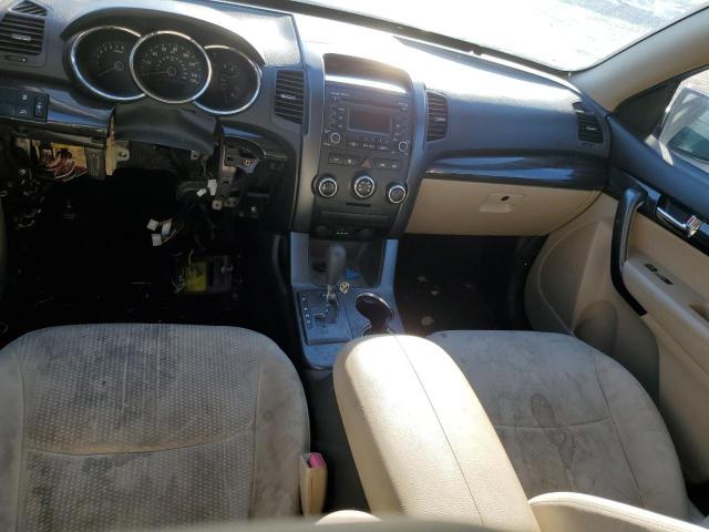 Photo 8 from auction – 2013 KIA SORENTO LX with VIN 5XYKTDA69DG376920