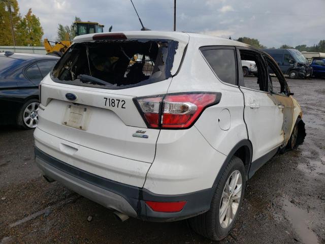 Photo 4 from auction – 2017 FORD ESCAPE SE with VIN 1FMCU9GD4HUA62242