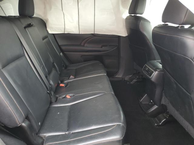 Фото 6 с аукциона – 2015 TOYOTA HIGHLANDER с VIN 5TDJKRFH7FS136549