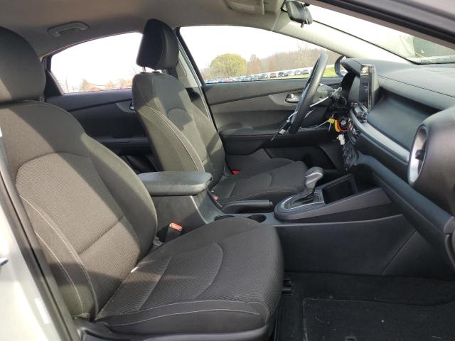 Photo 5 from auction – 2021 KIA FORTE FE with VIN 3KPF24AD7ME314996