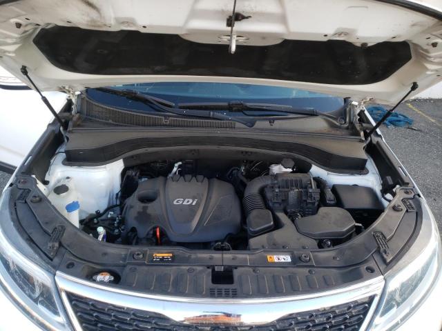 Photo 7 from auction – 2015 KIA SORENTO LX with VIN 5XYKTDA63FG655279