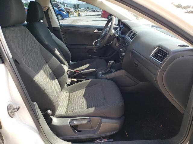 Photo 5 from auction – 2014 VOLKSWAGEN JETTA BASE with VIN 3VW2K7AJ3EM303780