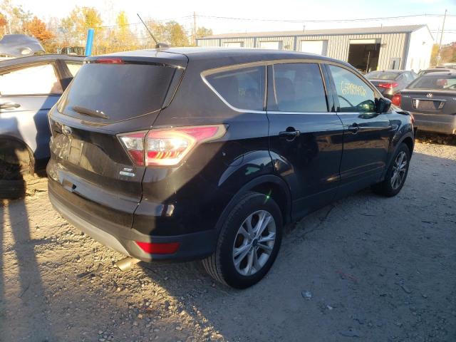 Photo 4 from auction – 2017 FORD ESCAPE SE with VIN 1FMCU9GD1HUA97904