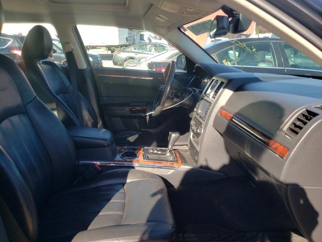 Photo 5 from auction – 2010 CHRYSLER 300C with VIN 2C3CA6CT1AH115727
