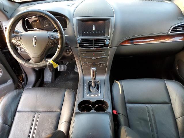 Photo 8 from auction – 2018 LINCOLN MKT with VIN 2LMHJ5NK4JBL02673
