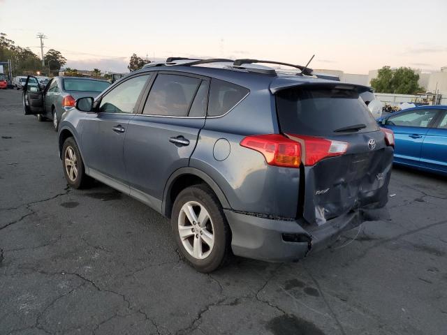 Photo 3 from auction – 2013 TOYOTA RAV4 XLE with VIN JTMRFREV5D5027024