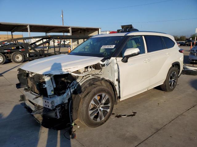 TOYOTA HIGHLANDER 2021 with VIN 5TDGZRAH3MS044266 - Photo from auction