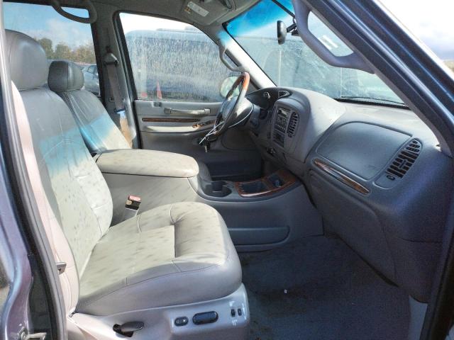 Photo 5 from auction – 2001 LINCOLN NAVIGATOR with VIN 5LMFU28A81LJ06311