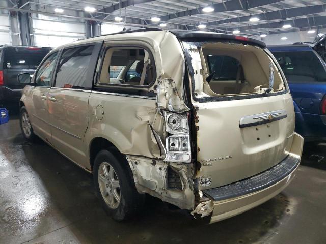 Photo 3 from auction – 2010 CHRYSLER TOWN & COU with VIN 2A4RR5DX6AR442753