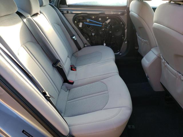 Photo 6 from auction – 2016 HYUNDAI SONATA SE with VIN 5NPE24AF8GH374878