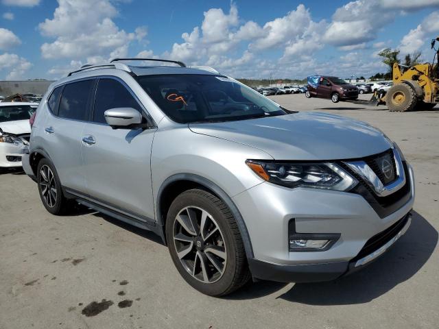 NISSAN ROGUE S 2017 with VIN JN8AT2MT7HW402431 - Photo from auction