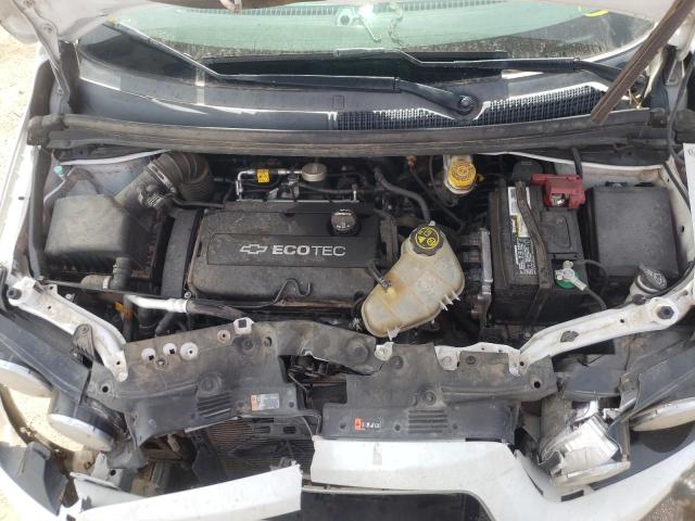 Photo 7 from auction – 2015 CHEVROLET SONIC LT with VIN 1G1JC6SG2F4138402