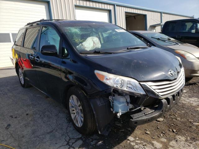 TOYOTA SIENNA XLE 2017 with VIN 5TDYZ3DC0HS811644 - Photo from auction