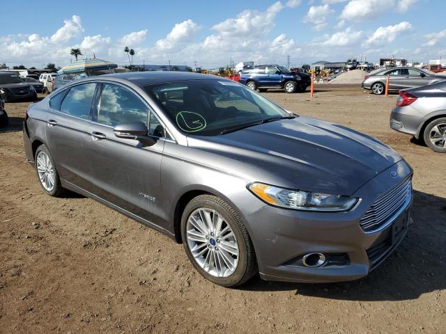 FORD FUSION SE 2013 with VIN 3FA6P0LU4DR261082 - Photo from auction
