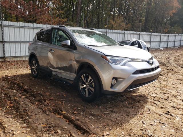 TOYOTA RAV4 XLE 2017 with VIN 2T3WFREV9HW358884 - Photo from auction