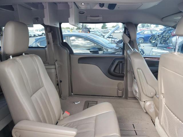 Photo 6 from auction – 2012 CHRYSLER TOWN & COU with VIN 2C4RC1BG0CR327054