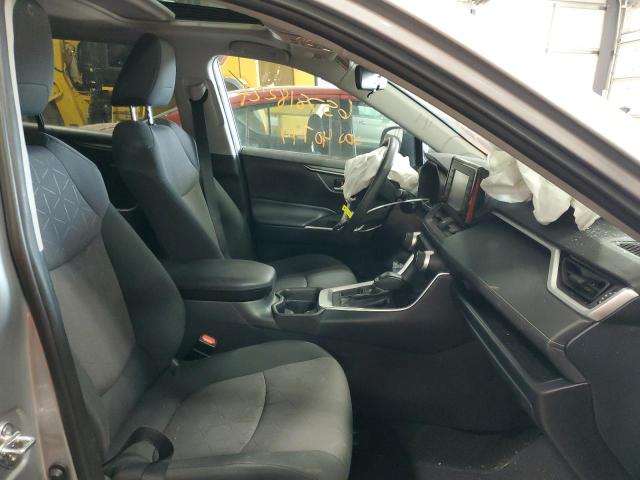 Photo 5 from auction – 2019 TOYOTA RAV4 XLE with VIN 2T3W1RFV0KW031908