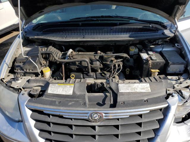 Photo 7 from auction – 2006 CHRYSLER TOWN & COU with VIN 2A4GP54L66R916637