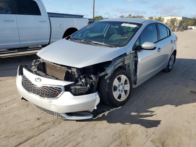 Photo 2 from auction – 2015 KIA FORTE LX with VIN KNAFK4A61F5430966