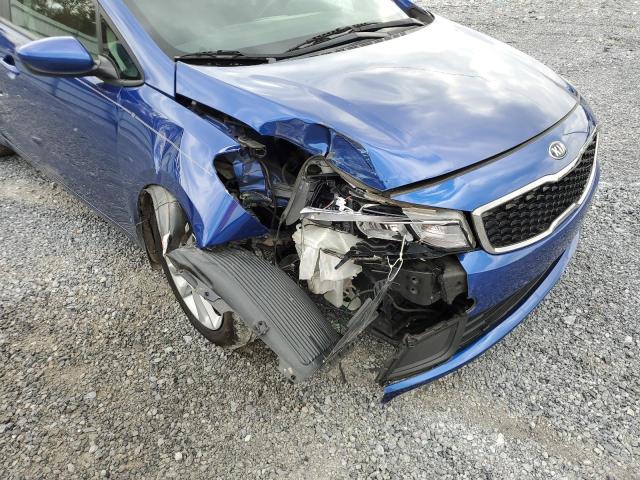 Photo 9 from auction – 2017 KIA FORTE LX with VIN 3KPFL4A70HE043678