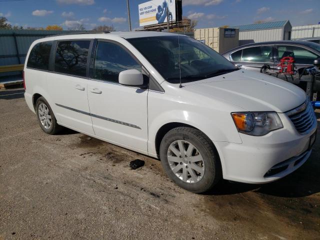 CHRYSLER TOWN & COU 2015 with VIN 2C4RC1BG9FR740336 - Photo from auction
