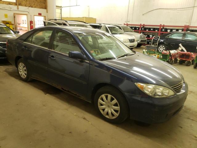 TOYOTA CAMRY LE 2005 with VIN 4T1BE32K55U076643 - Photo from auction