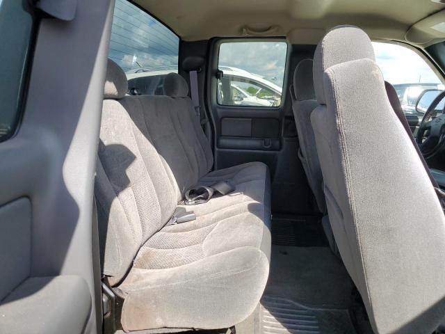 Photo 6 from auction – 2004 CHEVROLET SILVERADO with VIN 1GCEC19T74E140037